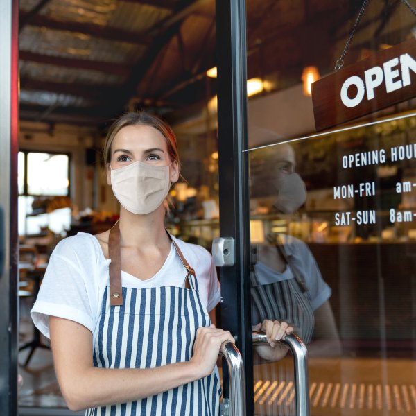 Distanciamiento social en negocios de alimentos